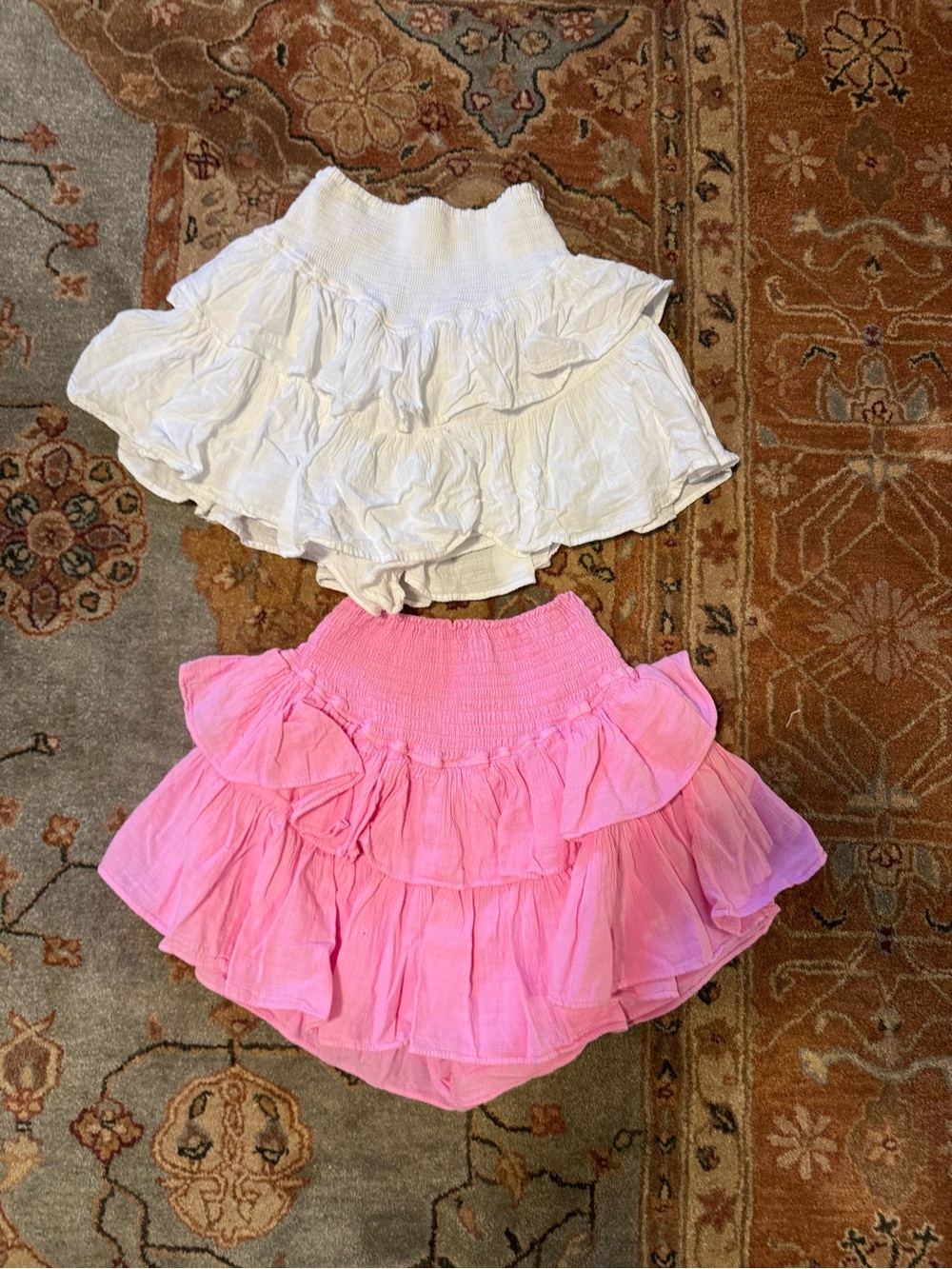 Girls Ruffled Tiered Skorts - Pink & White
